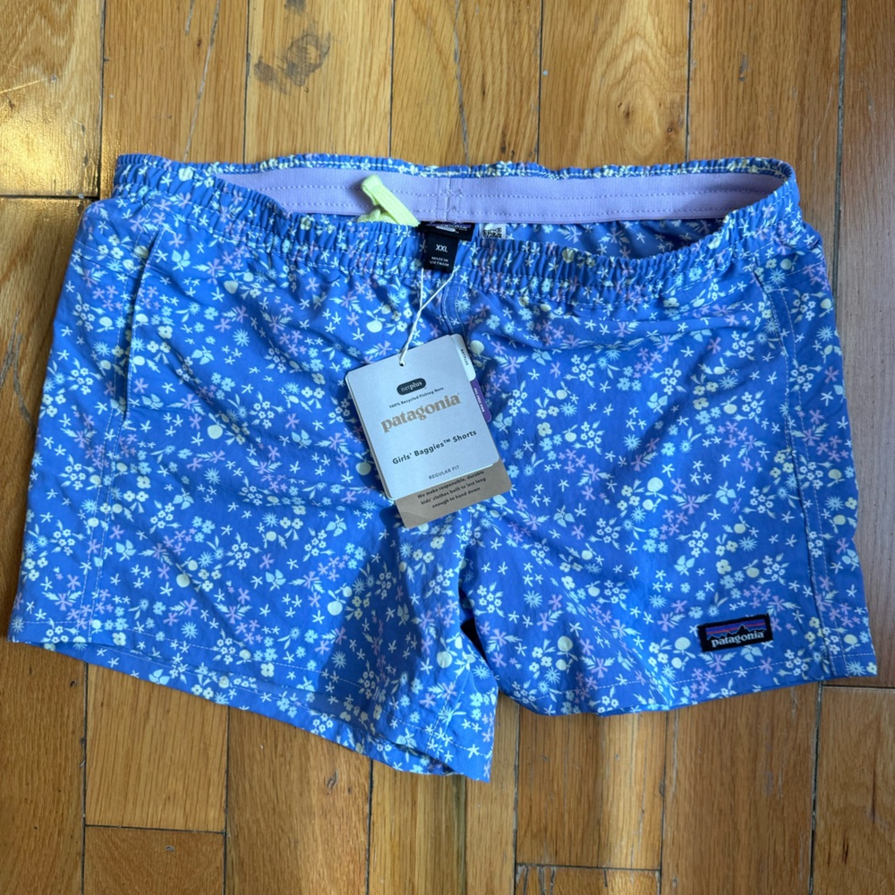 NWOT Girls Patagonia Baggies Ojai Pixie XXL